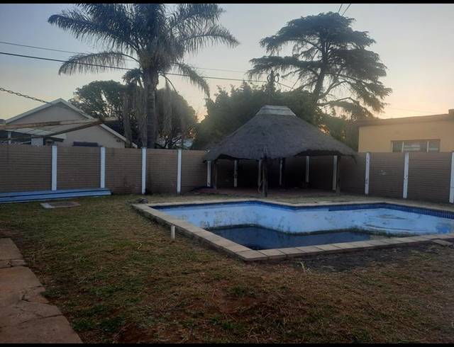 3 BEDROOM HOUSE FOR SALE IN ARCON PARK